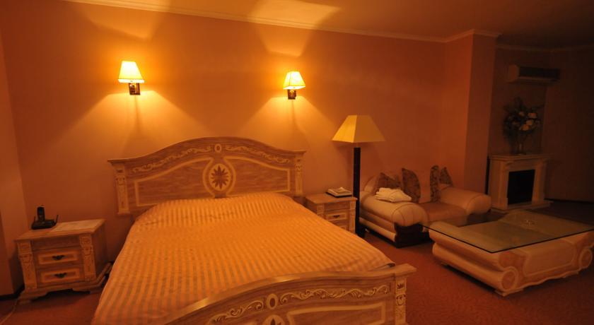 Golden Palace Hotell Aktau Rum bild